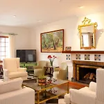 Sis Pins Hotel 3*