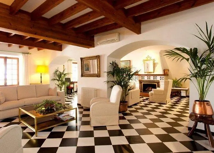 Sis Pins Hotell Port de Pollença