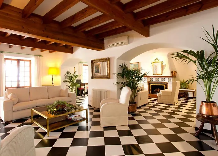 Sis Pins 3* Port de Pollença