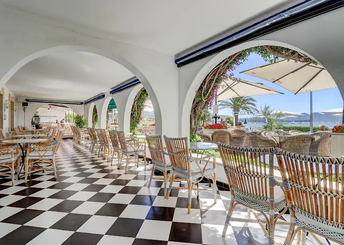 Sis Pins Port de Pollença