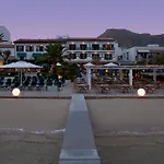 Hotel Sis Pins 3*