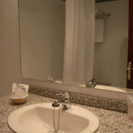 Sis Pins Hotel 3*
